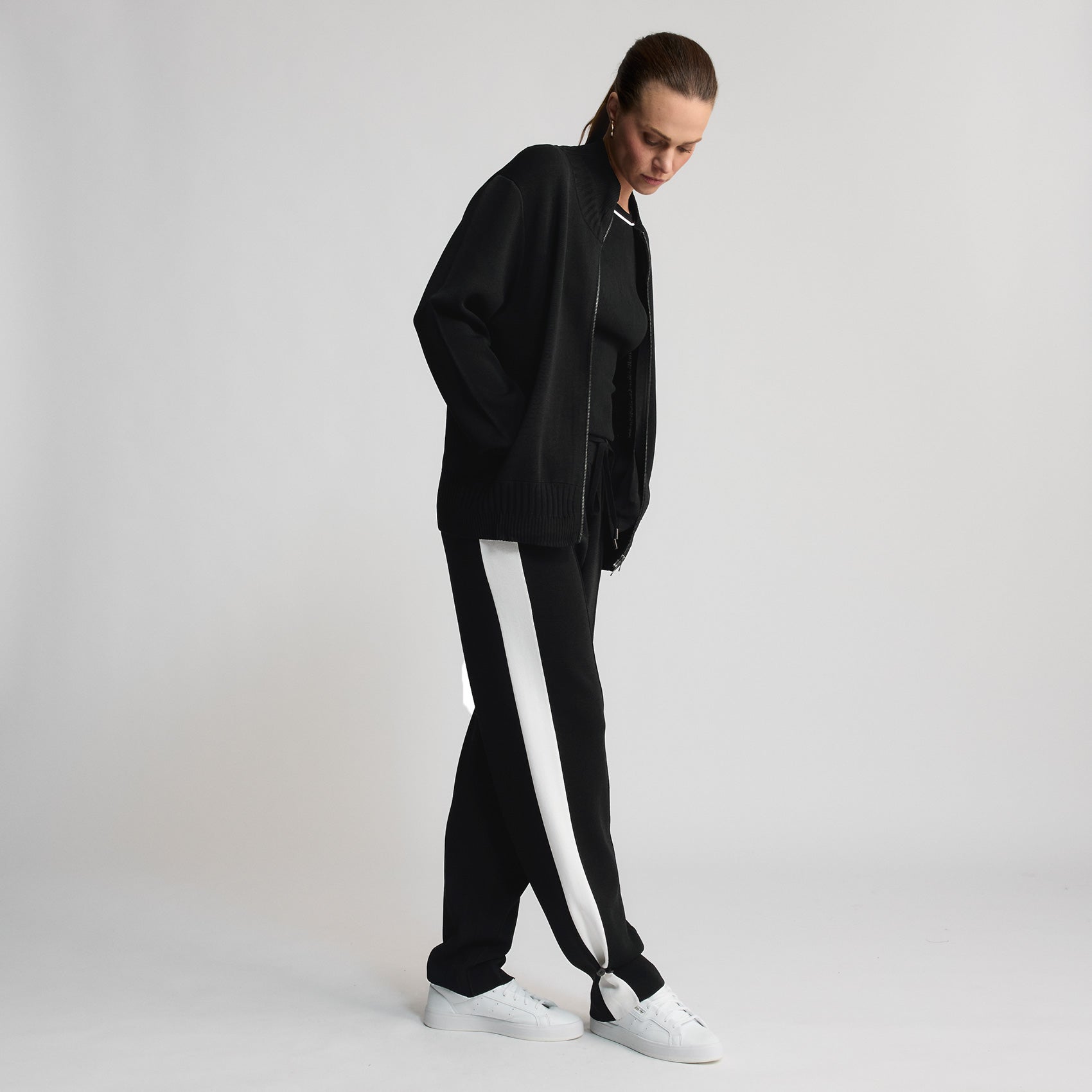 Base Layer Wide Leg Trouser | Black