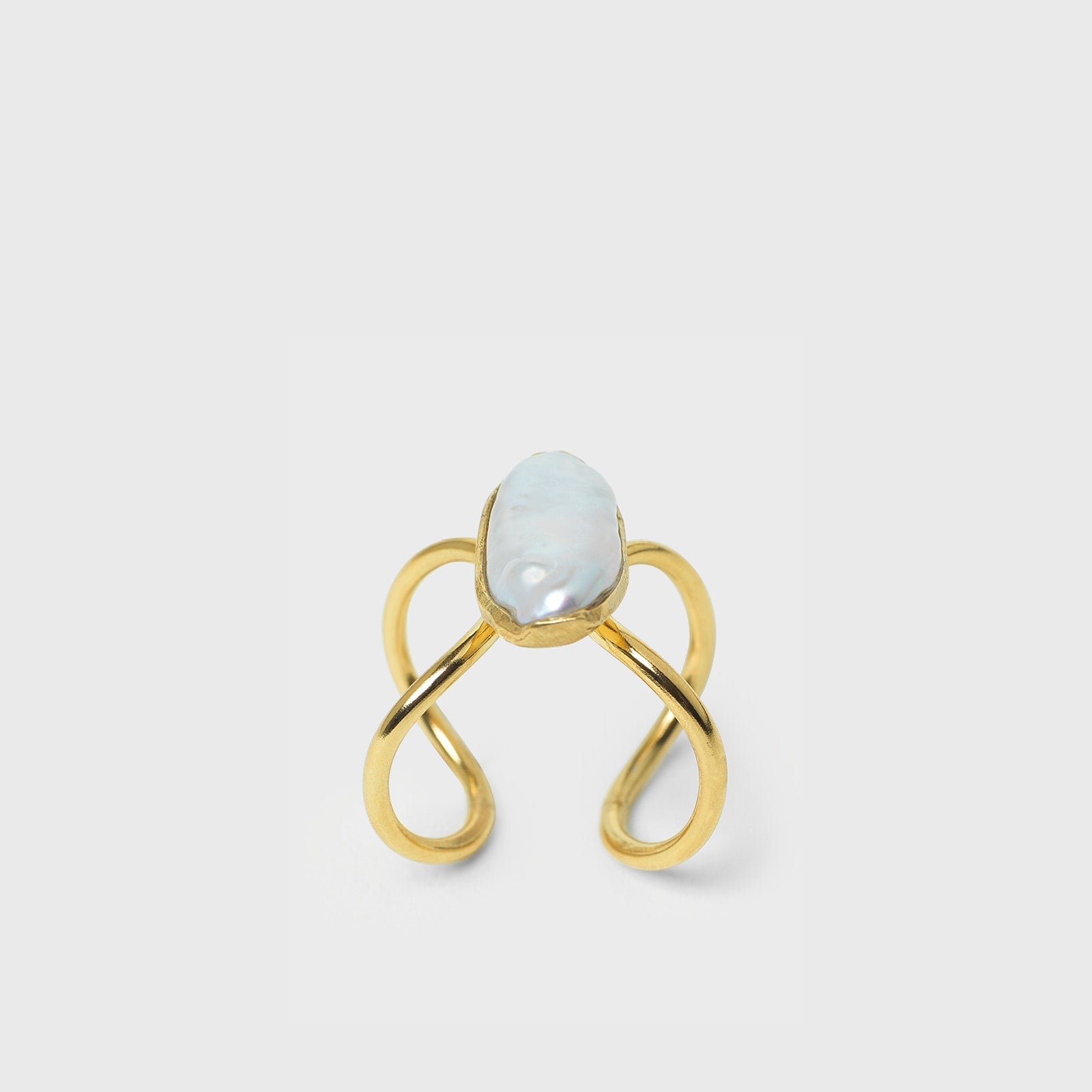 Louvers Ring | Gold Pearl