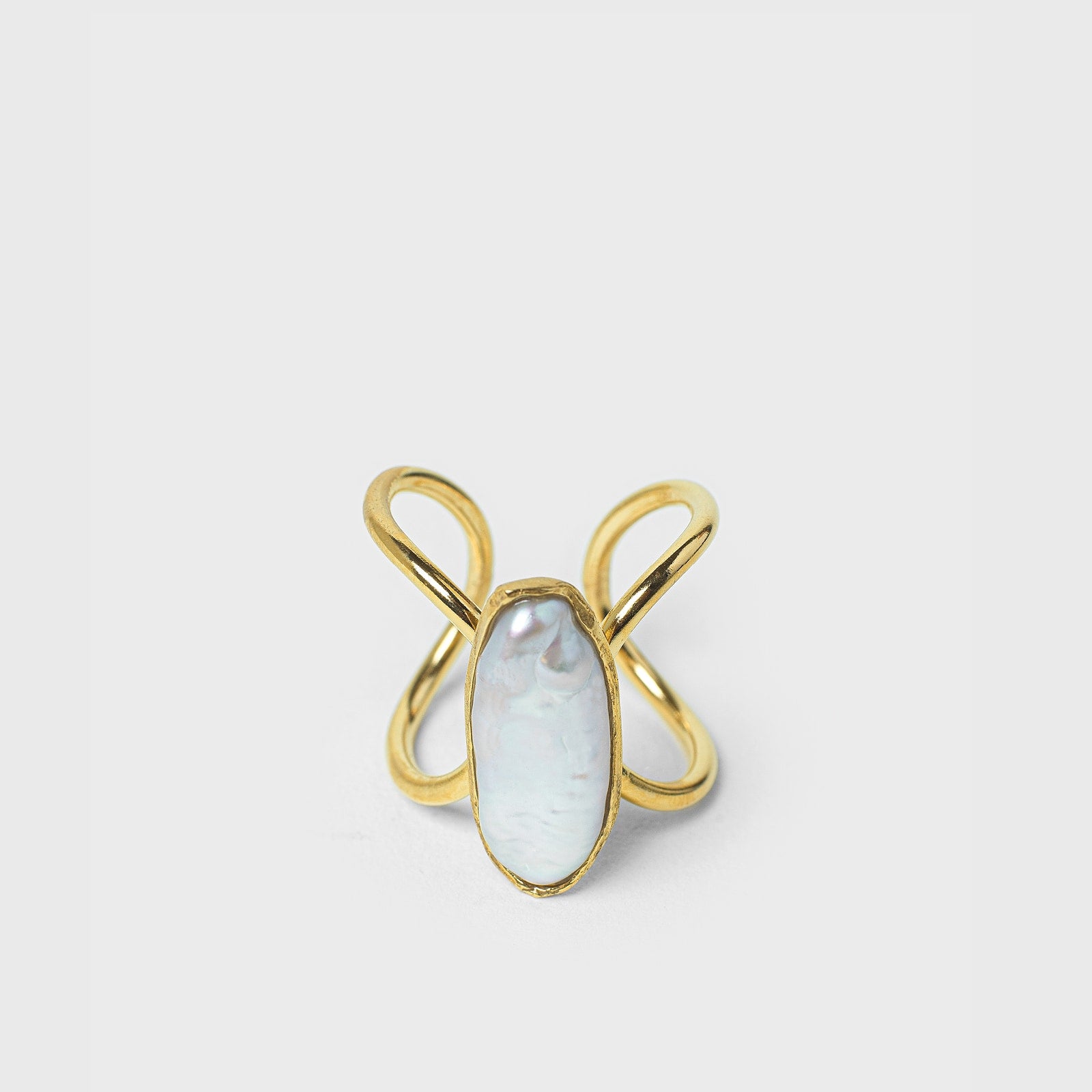 Louvers Ring | Gold Pearl