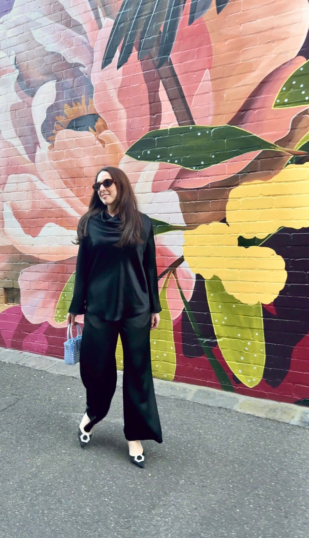Como Cowl Top | Black Satin