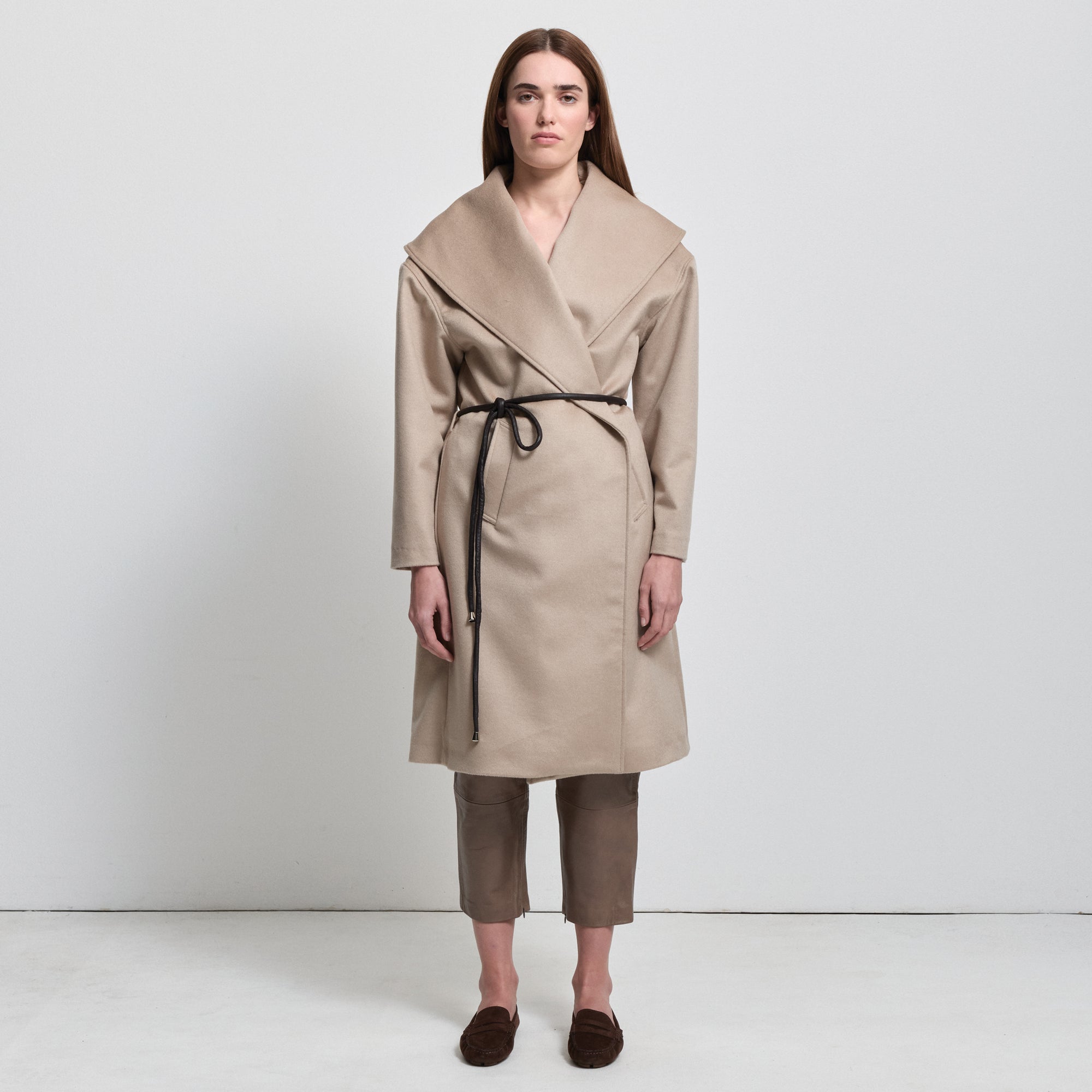 Bobby Coat | Almond