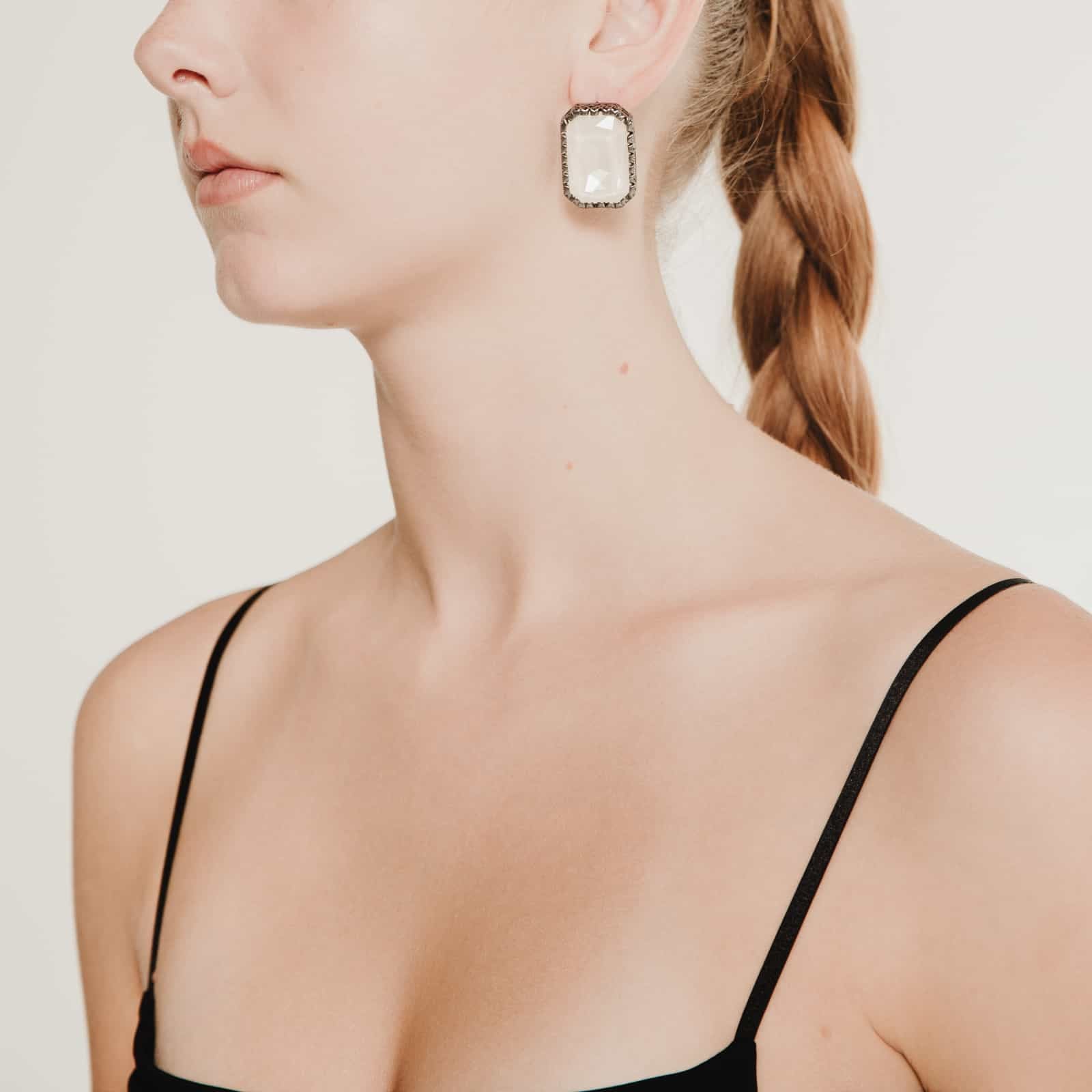 Lover Earring | Linen and Gunmetal