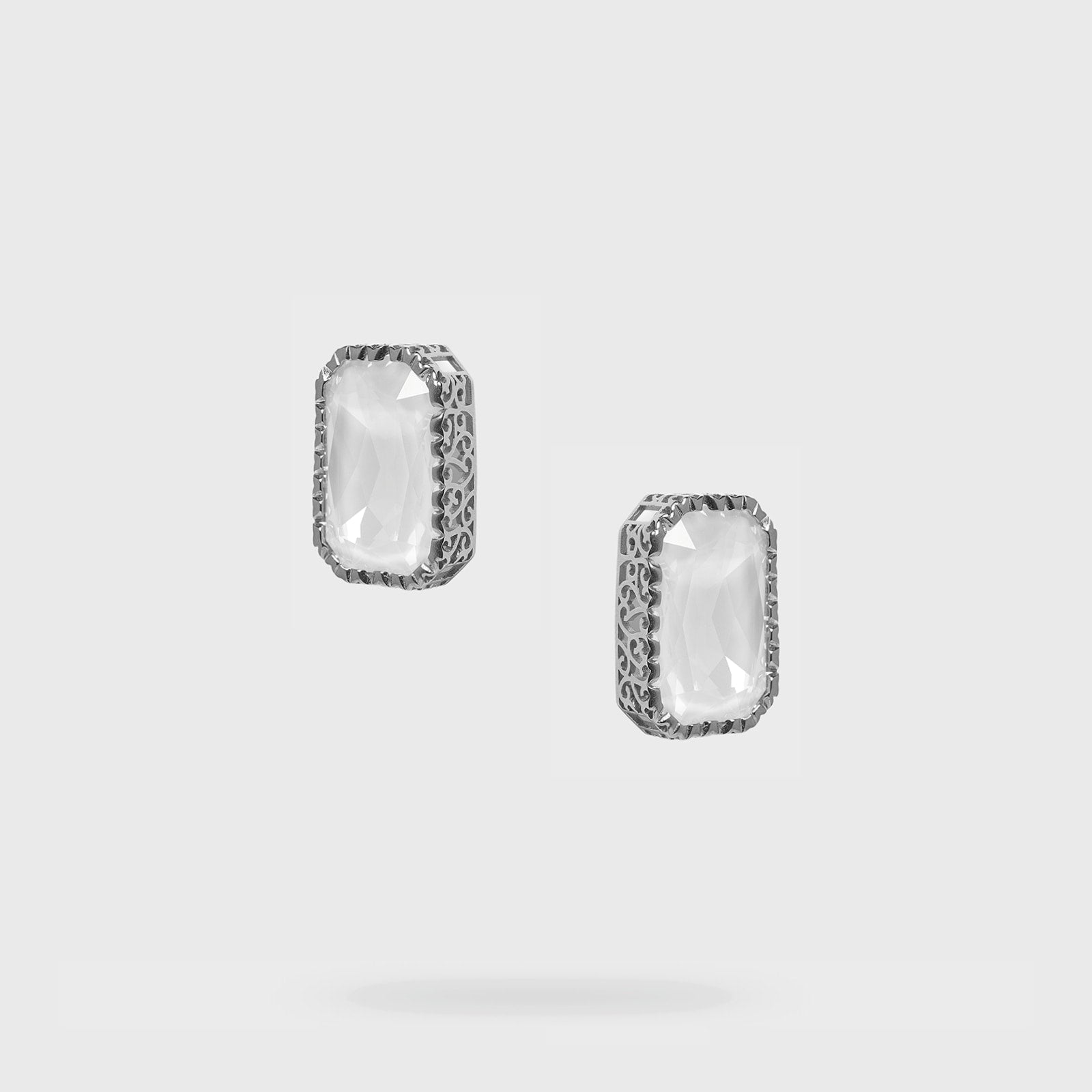 Lover Earring | Linen and Gunmetal